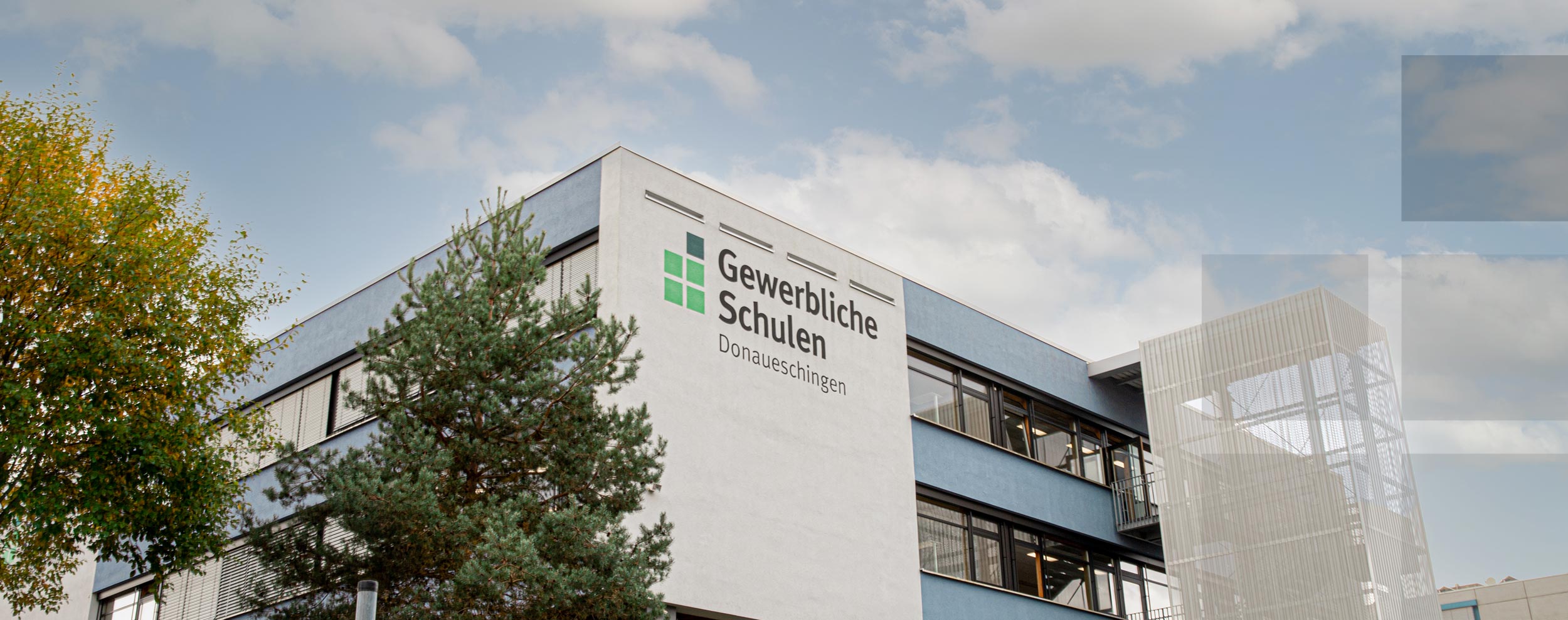 Außenaufnahme Gewerbliche Schulen Donaueschingen.