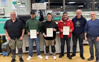 Erfolgreiche Teilnehmer des Einrichterseminars mit Ihren Lehrern