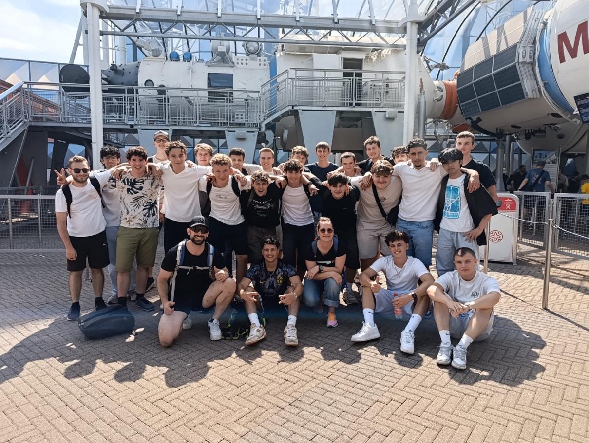Scüler im Europapark